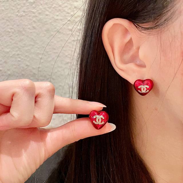 Chanel Vintage Earrings: Chanel's Designs Truly Need No Introduction