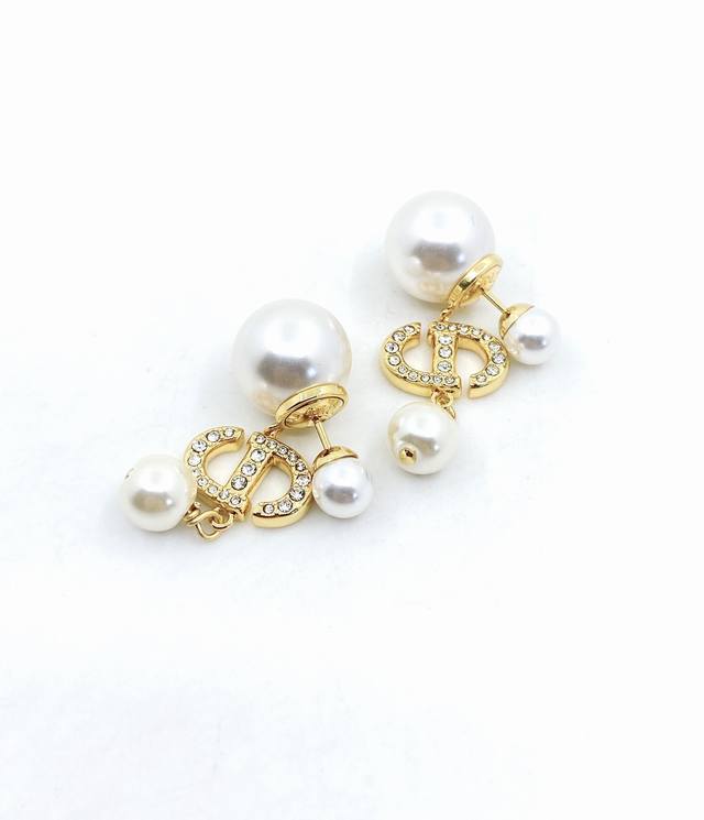 Daor Newest Cd Pearl Earrings, Consistent Zp Brass Material