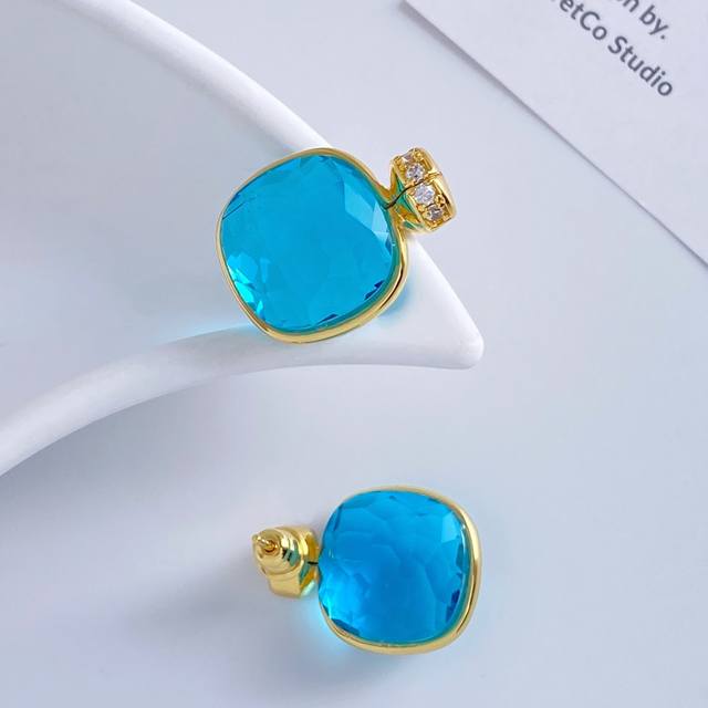 No Label Baoman Style Luxury Fashion Exquisite Shimmering Micro-Paved Diamond Pe