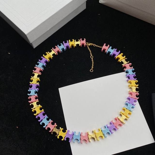 Ssl0001 Bracelet Sxl0002 Necklace Celine Colored Resin Necklace Shipping. Resin