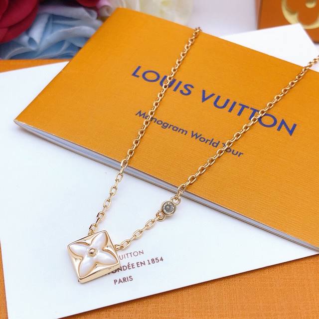 Model Number Lxl0028 Lv*Latest Rose Gold Plated Vintage Necklace, Zp Brass Mater