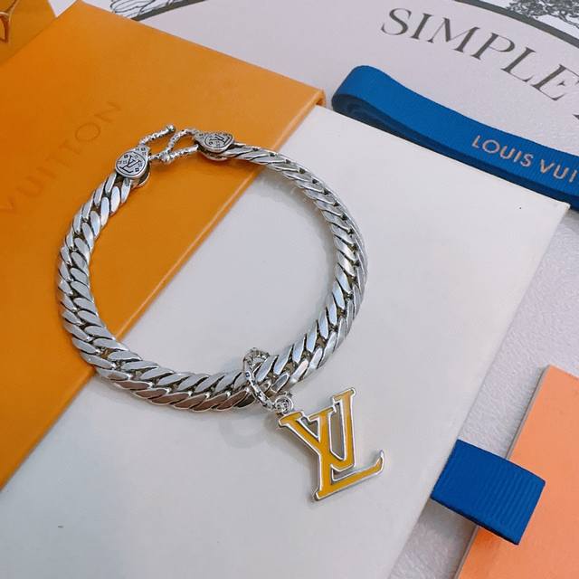 High-Quality Louis Vuitton Lv Bracelet, Authentic Store-Quality New Design, Retr
