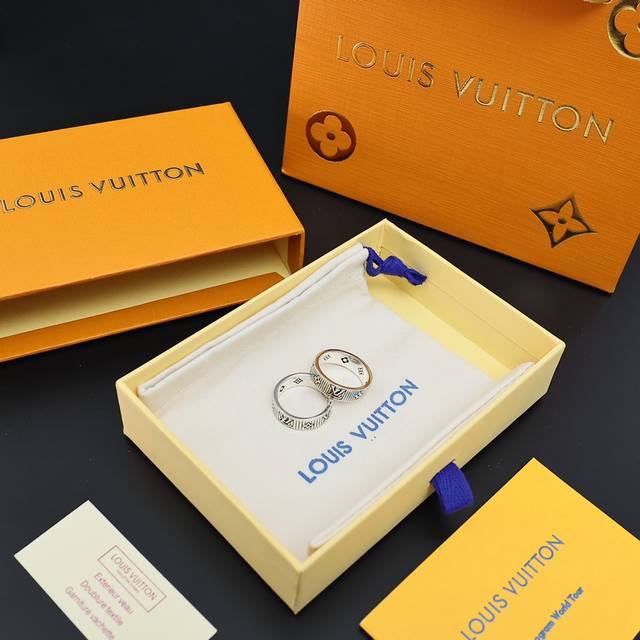High-Quality Louis Vuitton Lv Ring, New Design From The Official Store, Retro-In