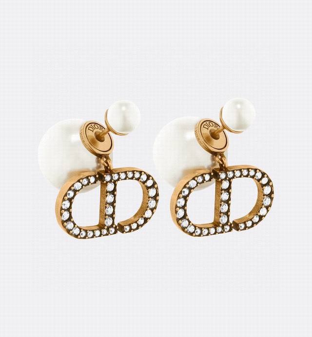Dior Classic Cd Pearl Tribe Earrings Small Yet Exuding Elegance~ Retro Yet Spark