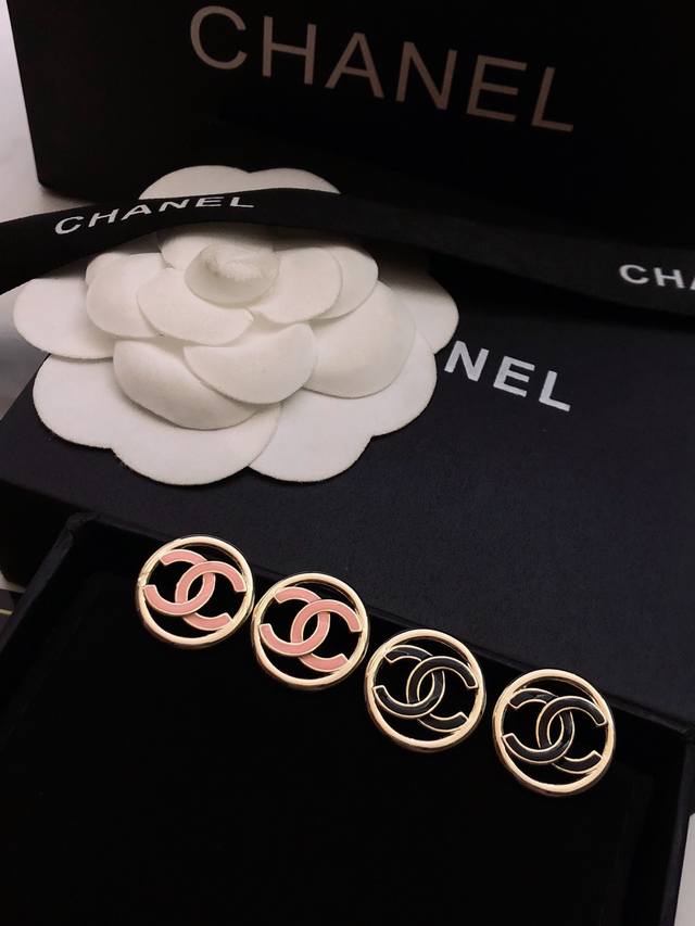 Chanel Earrings - Best-Selling Style, Highest Version Available On The Market! 1