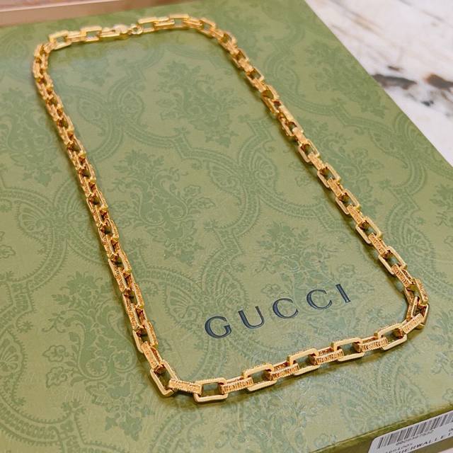 Luxury Edition: The Latest Gucci Necklace With A Higher-Grade Chain, Identical T