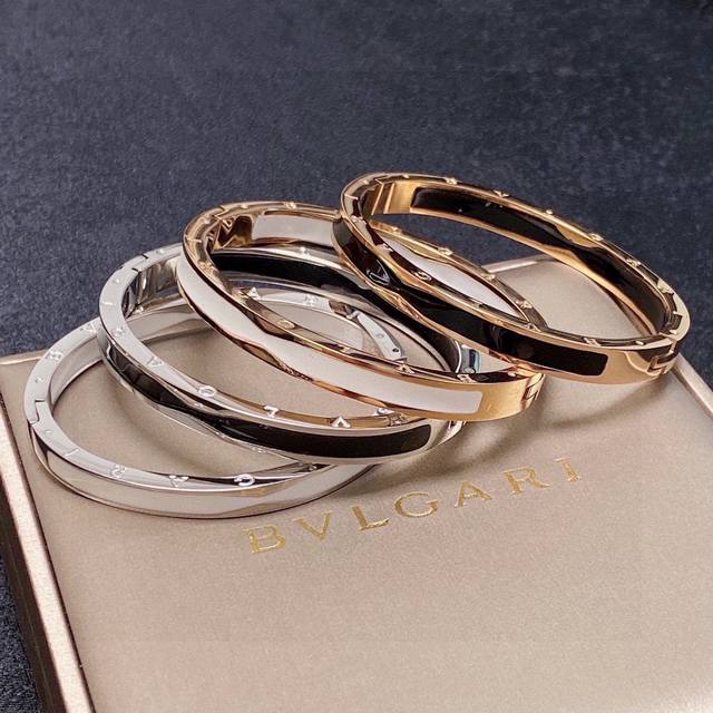 Bvlgari High-Quality Bracelet, A Versatile Design With Letter Prints On The Side