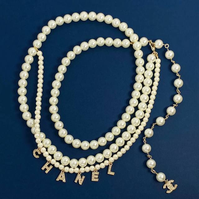 Xn92 Chanel With Diamonds, English Letter Pendant, Double-Layered Artificial Pea