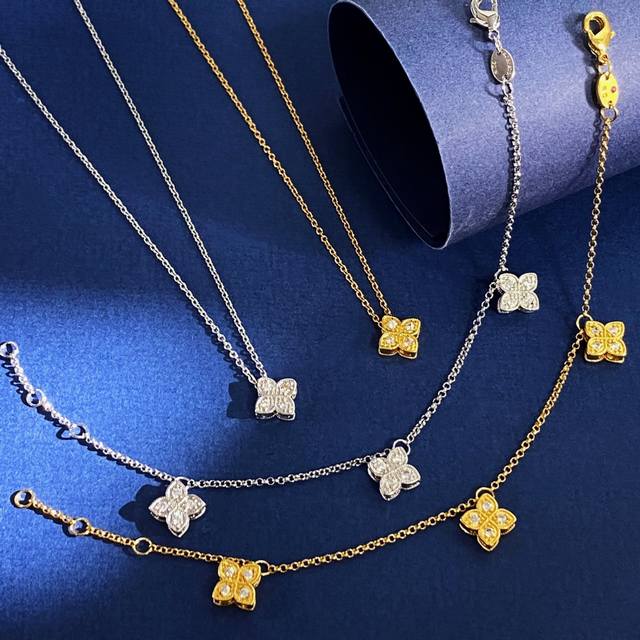 Necklace Rc80 Roberto Coin Keying Miniature Four-Petaled Flower Four-Leaf Clover
