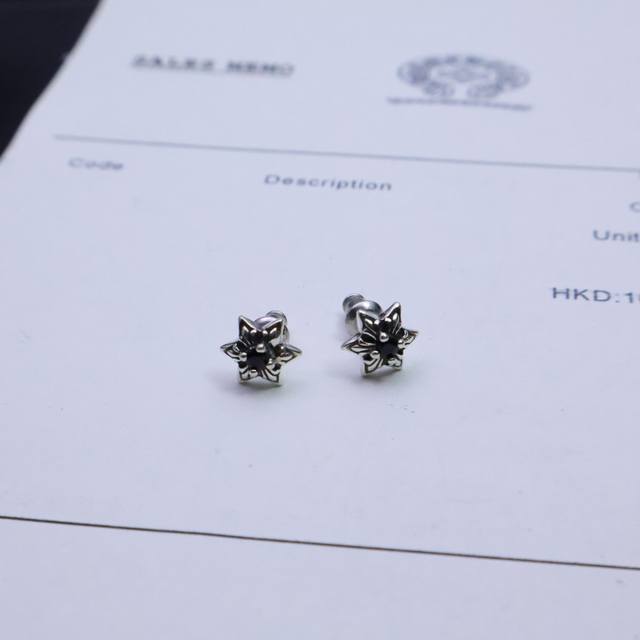 Trend Recommendation] [New Arrival] Croissant Earrings Imported Electroplating P