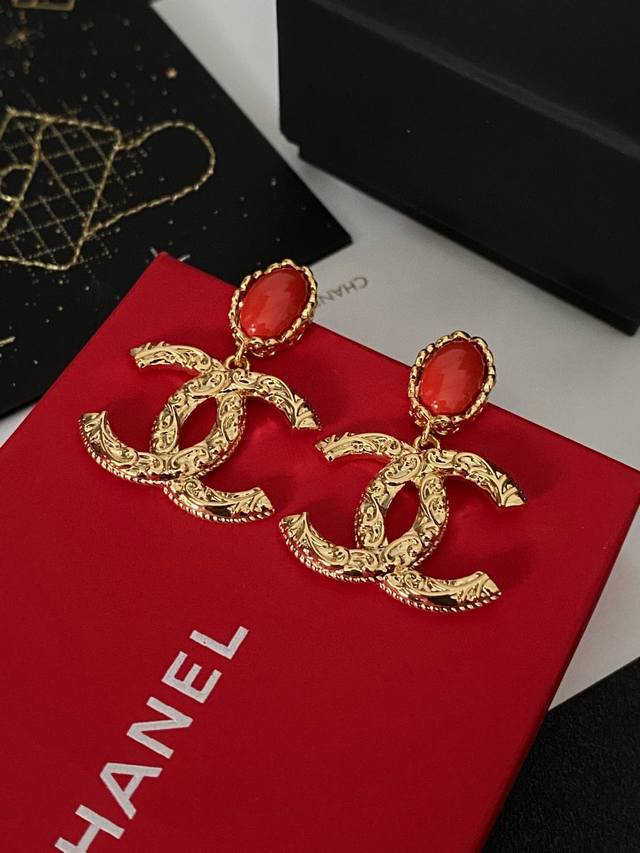 Batch Chanel Ear Studs Are Hot Selling And Newly Released. The Chanel 25 Retro R