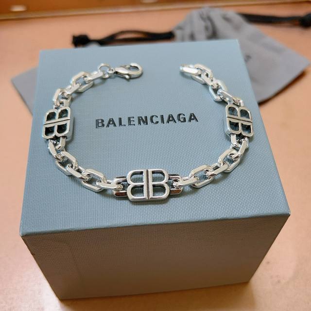 Authentic New Arrival Balenciaga Bracelet, Identical To The Store Version. Balen