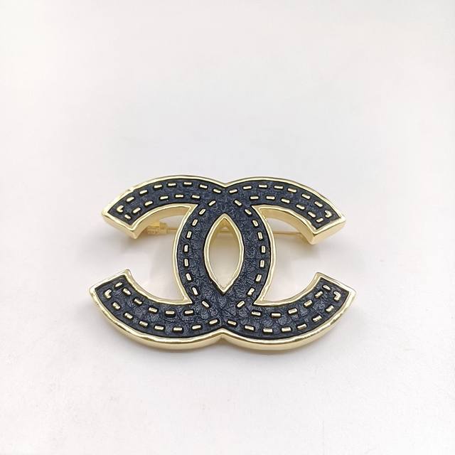 Ch*Nel Newest Black Brooch, Matching Zp Brass Material