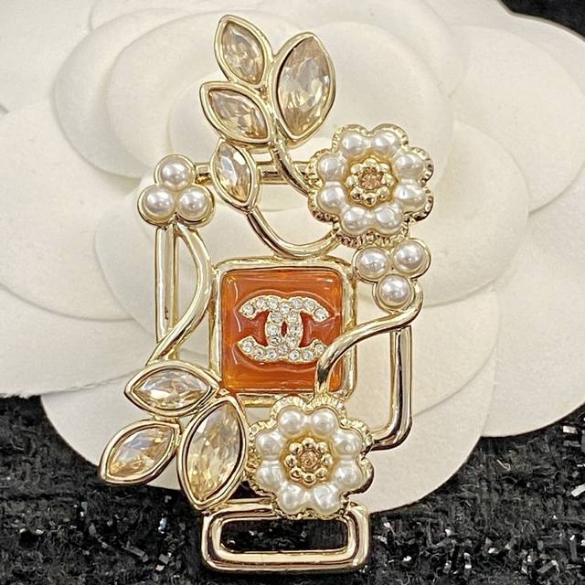 Code A488 Chanel Brooch Bestseller Now Available! Chan 22 Openwork Perfume Bottl