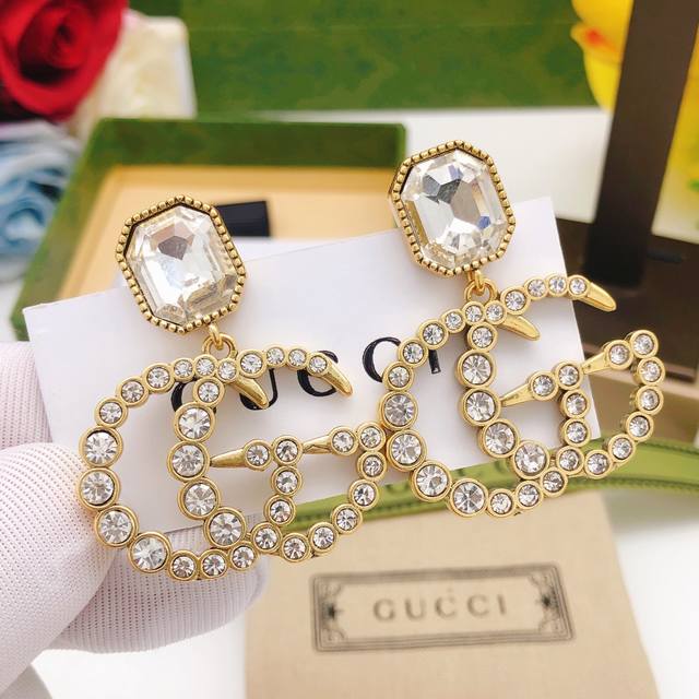 Ged0220 Gucc*Latest Gg Diamond-Studded Square Earrings Made Of Zp Brass.