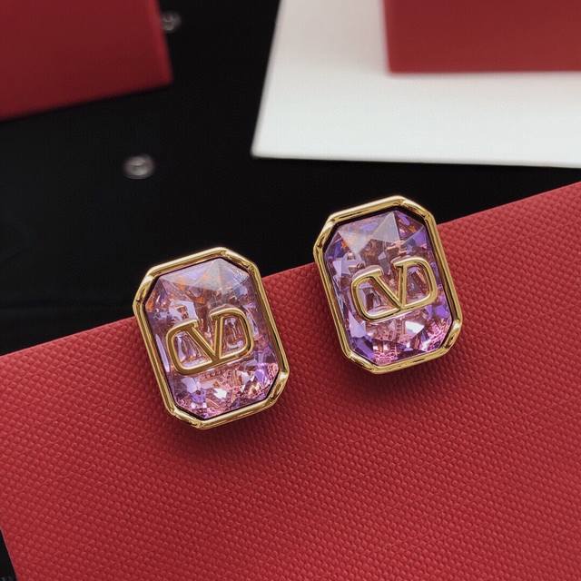 Code Ved0069 Valentino Square Ice Crystal Purple Stud Earrings A Must-Have For T