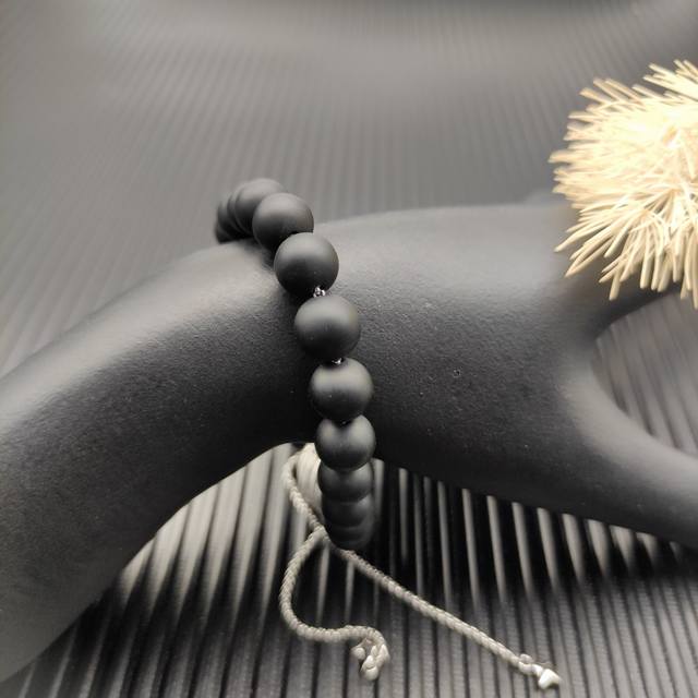 David Yurman 8Mm Adjustable Brushed Black Agate Series Bracelet. Id Dysl-035