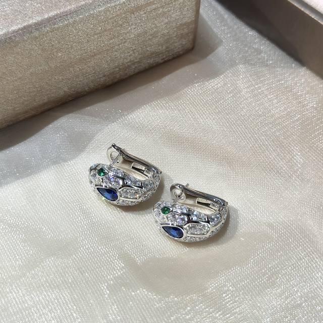 A2202 Bv Home Luxury Jewelry Snake Series Luxurious Serpent Earrings Elegant And