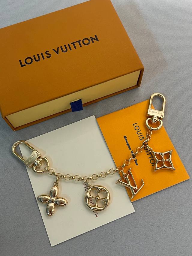 Lv Bag Charm, Chain, Keychain M01188 Spring Street Chain Bag Accessory Transform