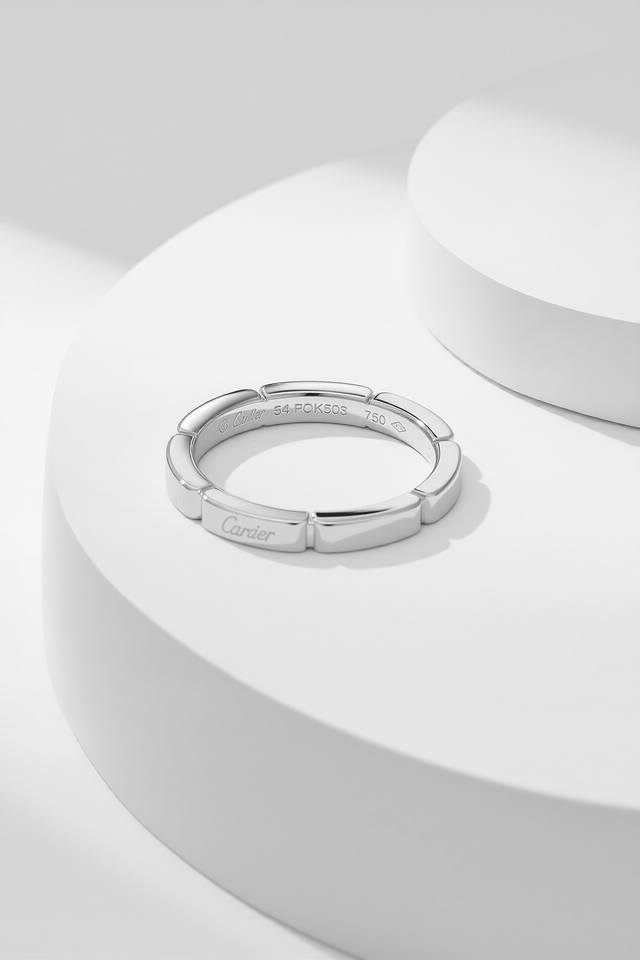 Cartier's Panther Series Ring, Simple Yet Sophisticated, Classic Yet Elegant. Fo