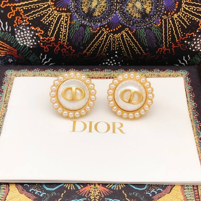 Id Ded0441 Purple Id Ded0154 Red Id Ded0367 Black Id Ded0071 White Dior Original