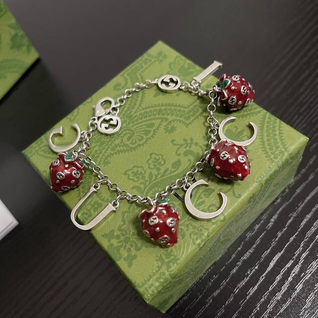 Gucci Flagship Store Bestseller Factory Direct Price Authentic 1:1 Replica Gucci