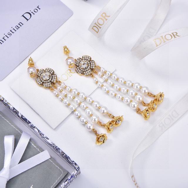 Necklace And Earrings New Arrival Authentic Dior Rose Gold Flower Stud Earrings,