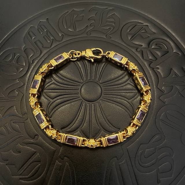 New Arrival, Counter Quality Chrome Hearts Cross Heart Gold-Plated Multi-Element