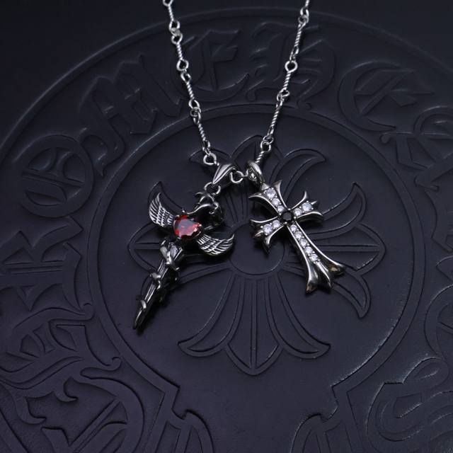 New Arrival] Chrome Hearts Necklace, Super Stylish Latest Design. Unique Floral