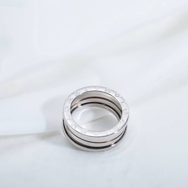Three-Ring Spring Ring:Size: 5678910 Us Size. Spring Ring, Three-Ring Rose Gold,