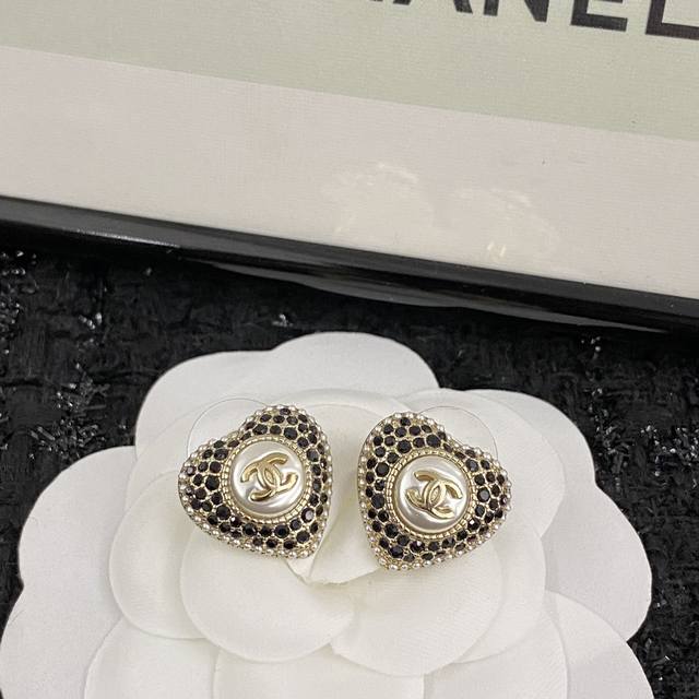 Code E1947 0257820 Chanel Ear Studs, Hot-Selling New Arrivals Chanel 22A Stunnin