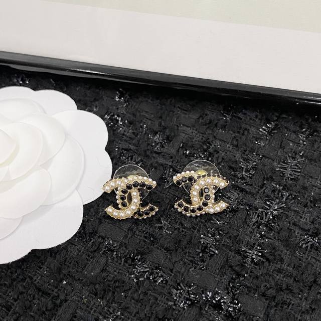 Code E1950 0247820 Chanel Earring Bestseller Now Available In New Styles Chanel