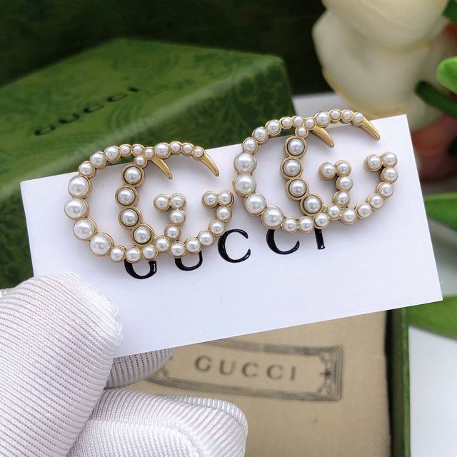 Id Ged0027 G Family Pearl Earrings, Same Material, 925 Silver Pins