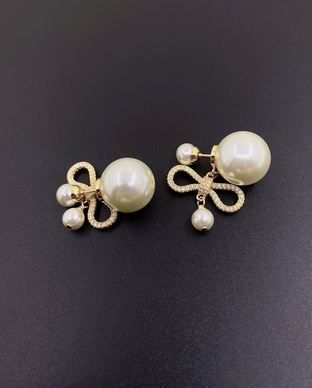 Daor Latest Pearl Butterfly Knot Earrings, Consistent Zp Brass Material