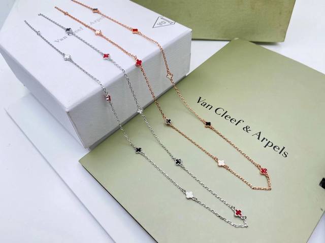 Hot Seller ~ Best-Selling Vca Black, White, And Red Four-Leaf Clover Necklace. M