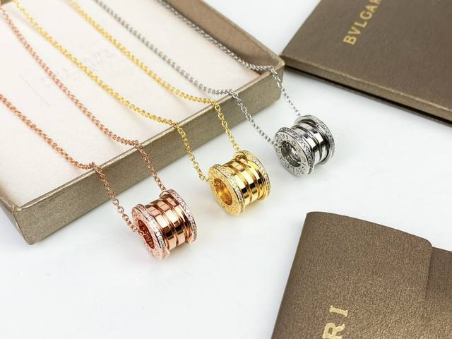 Bvlgari B.Zero 1 Series Diamond-Studded Spring Necklace Perfectly Reproduces Sto