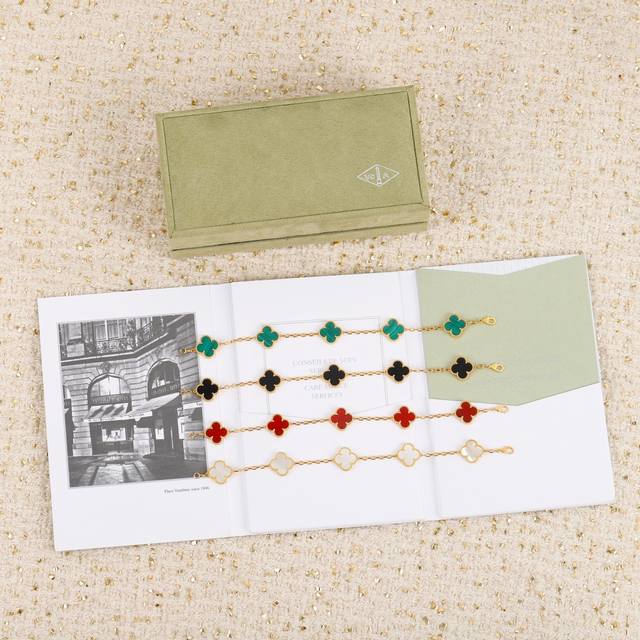 Green Other Colors Available From Our Store Five-Flower Bracelet Z-Batch 00+ Z-B