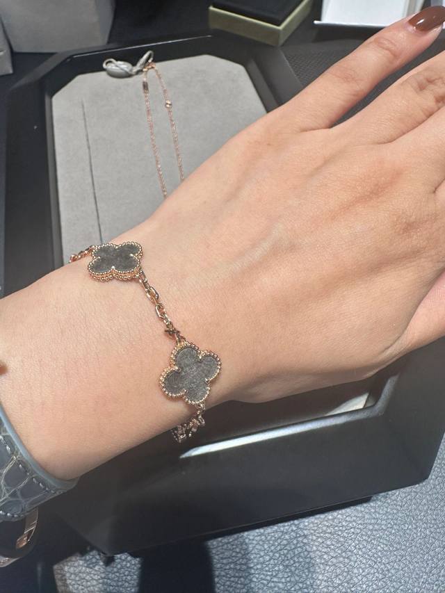 Our Products Include Five-Flower Bracelets Made With Genuine Gold And Diamonds I