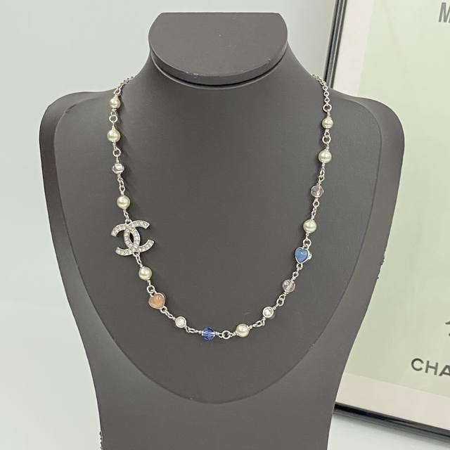Chanel Necklace Hot New Arrival Chan 25 Batch Blue And Pink Heart-Shaped Pearl D