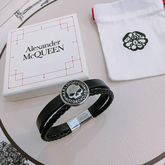 New Alexander Mcqueen Alexander Mcqueen Leather Bracelet Authentic Custom-Made T