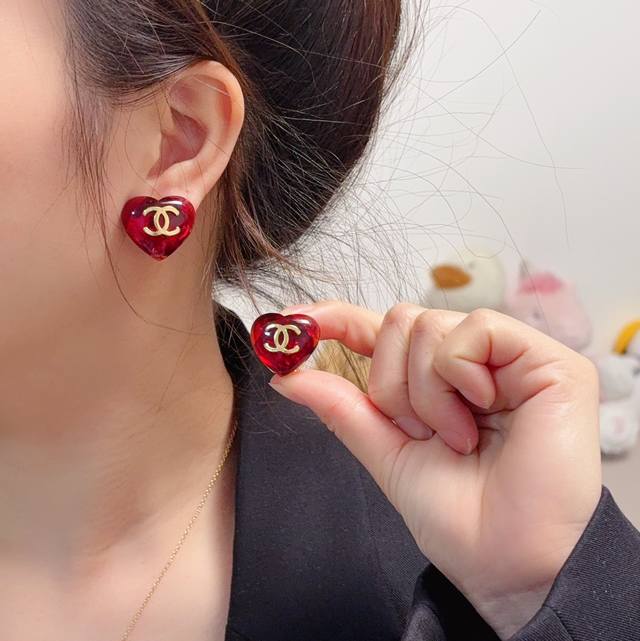 Chanel Ear Clips - Latest Store-Synchronized Design Chanel Red Heart Ear Clips.