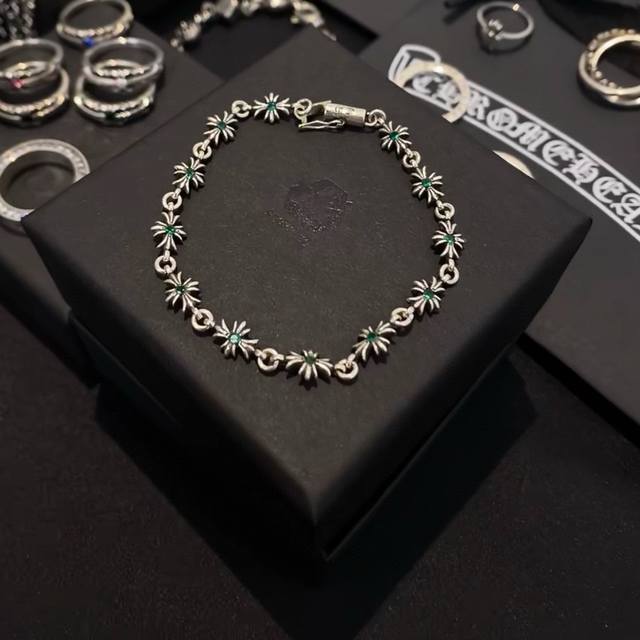 New Model, Counter-Quality Chrome Hearts Cross Heart Classic Retro Cross Bracele