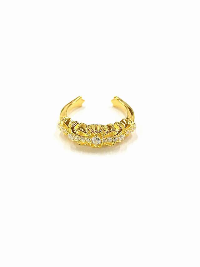 Chrome Hearts 22K Gold-Plated Stone-Inlaid Cross Flower Ring Featuring Multi-Lay