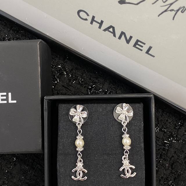 Code E2011 Chanel Ear Studs, Hot-Selling Style, Newly Arrived. Consistent Zp, Br