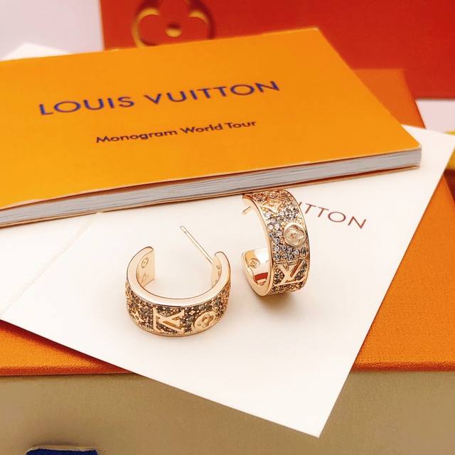 Model No. Led0262 Lv*Latest Rose Gold Ear Hooks, Zp Brass Material