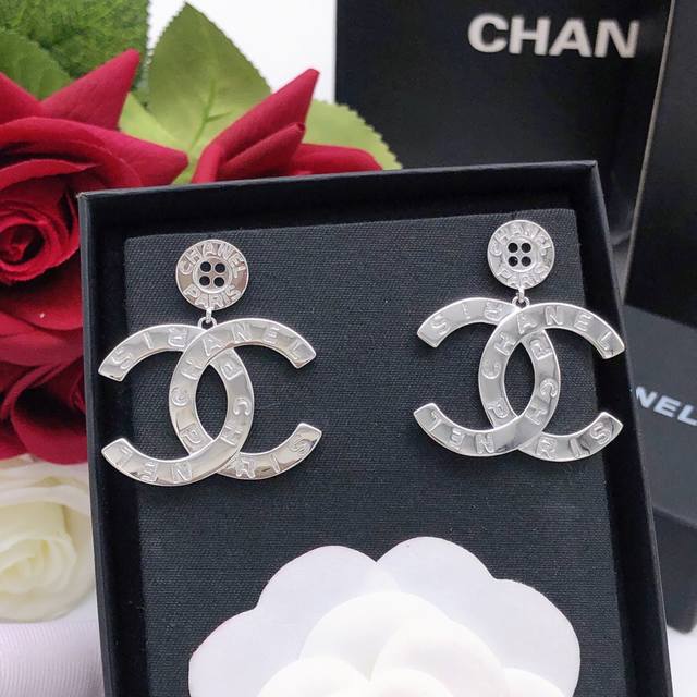 Number Xed0347 Chanel Original New Arrival Small Chanel Button Double C Earrings