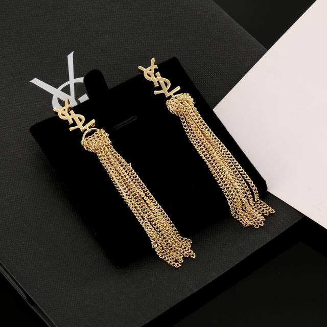 Saint Laurent Ysl Earrings Classic Luxury Fashionable And Versatile Like A Cockt