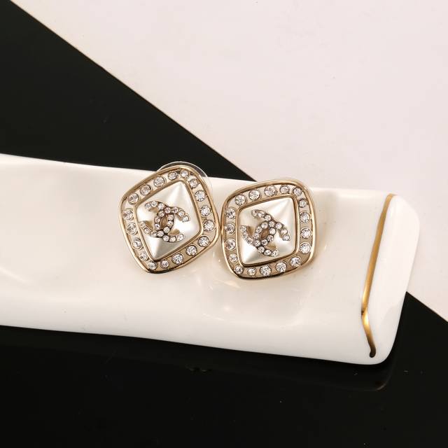 Chanel Light Gold Earrings