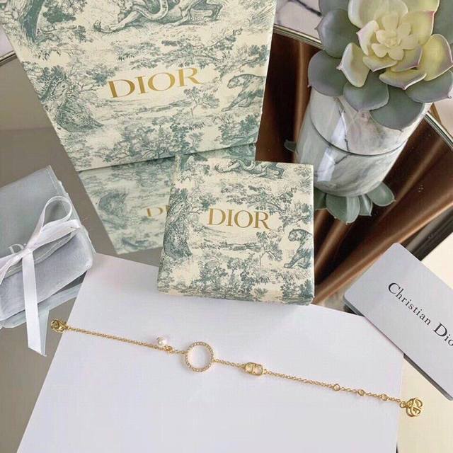21-Style Dior Cd Circle Diamond Pearl Bracelet In Light Gold, Authentic Brass Ma