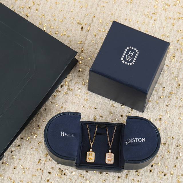 Our Product: Hw Letter Pendant Necklace Available In Customizable Genuine Gold A